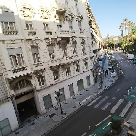 Nicelidays - Le Suede - Carre D'or - 2min From Beaches 尼斯